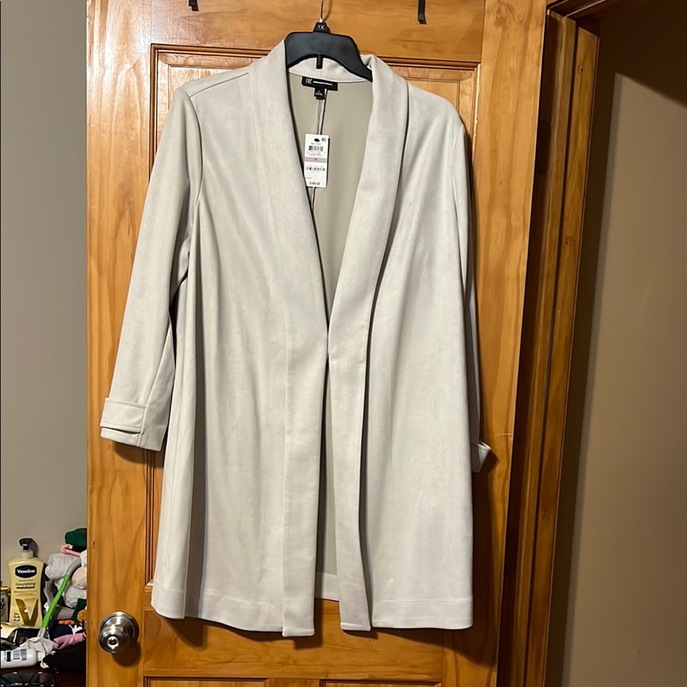 Elegant Beige Women's Coat